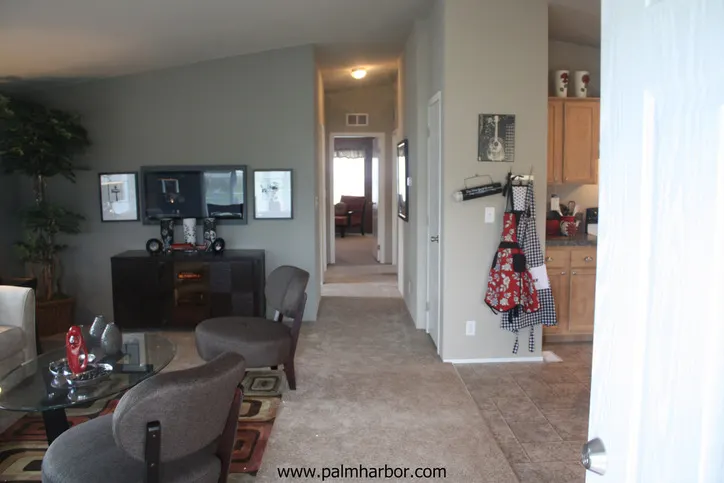 Frontier 28523A, photo 2 of 16