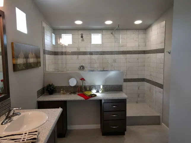 Frontier 28523A, photo 11 of 16