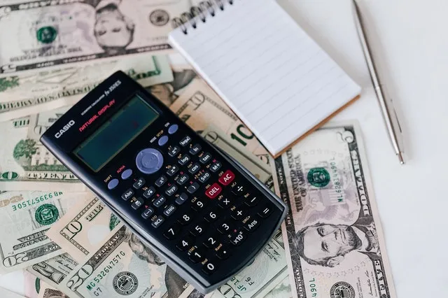 Calculator and notepad for planning payments